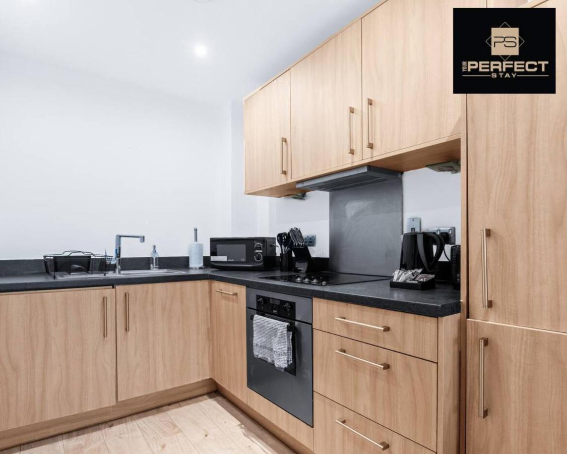 Mercury Suite City Centre Netflix Dedicated Workspace By Your Perfect Stay Short Lets Birmingham Esterno foto