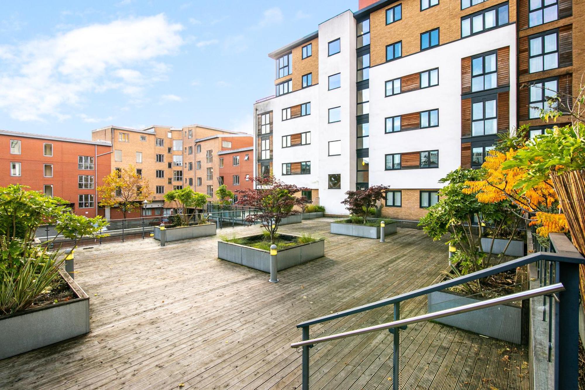 Mercury Suite City Centre Netflix Dedicated Workspace By Your Perfect Stay Short Lets Birmingham Esterno foto